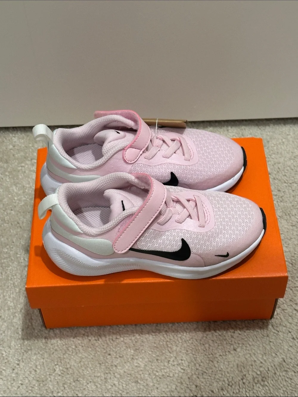 Nike Kids Pink and Black Mesh Hook-and-Loop Sneakers